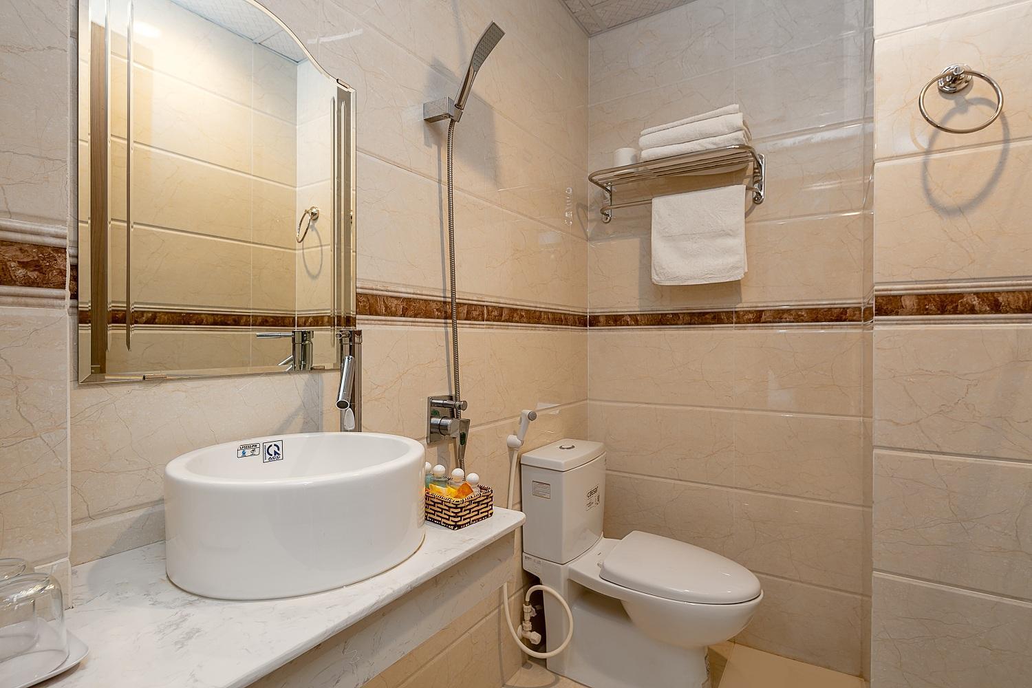 Duong Gia Hotel Dn By - Bay Luxury Ντα Νανγκ Εξωτερικό φωτογραφία